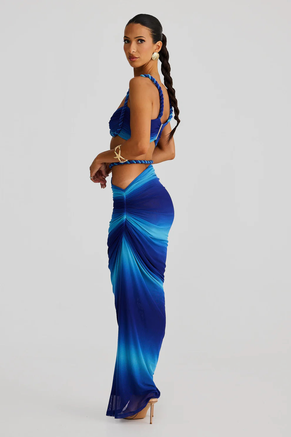 Zendaya Set