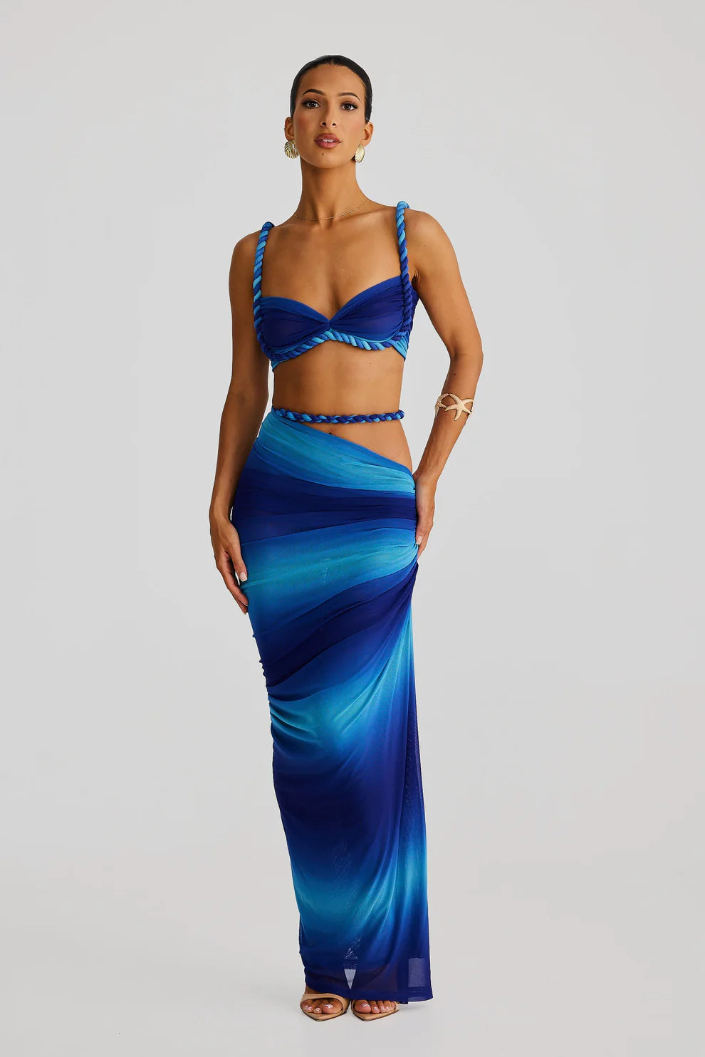 Zendaya Set